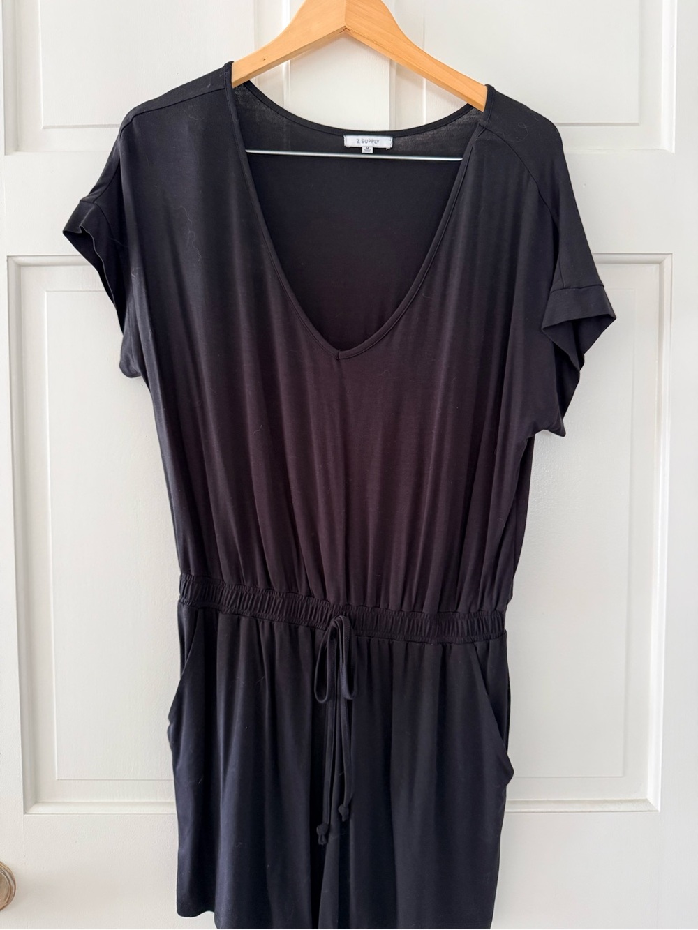 Z Supply Black V-Neck Drawstring Romper - M